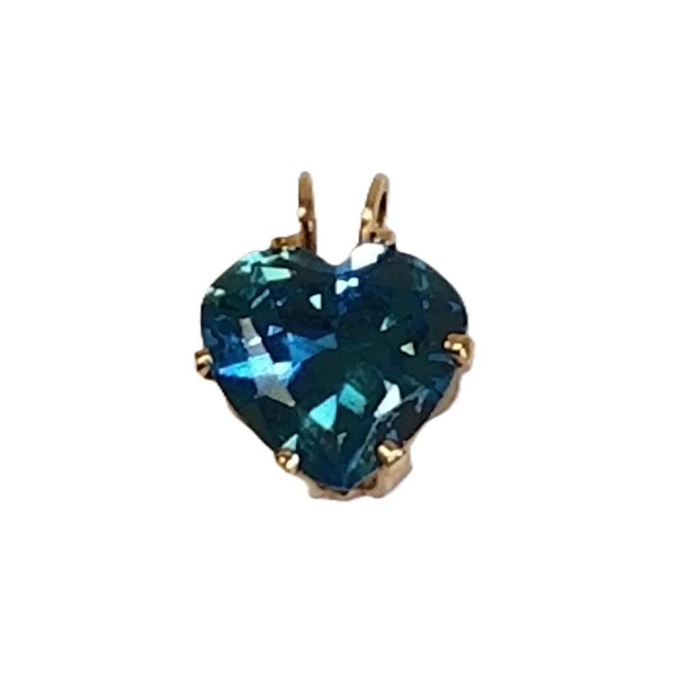 Vintage 14K Gold London Blue Topaz Heart Pendant Charm 1/2” x 1/3”